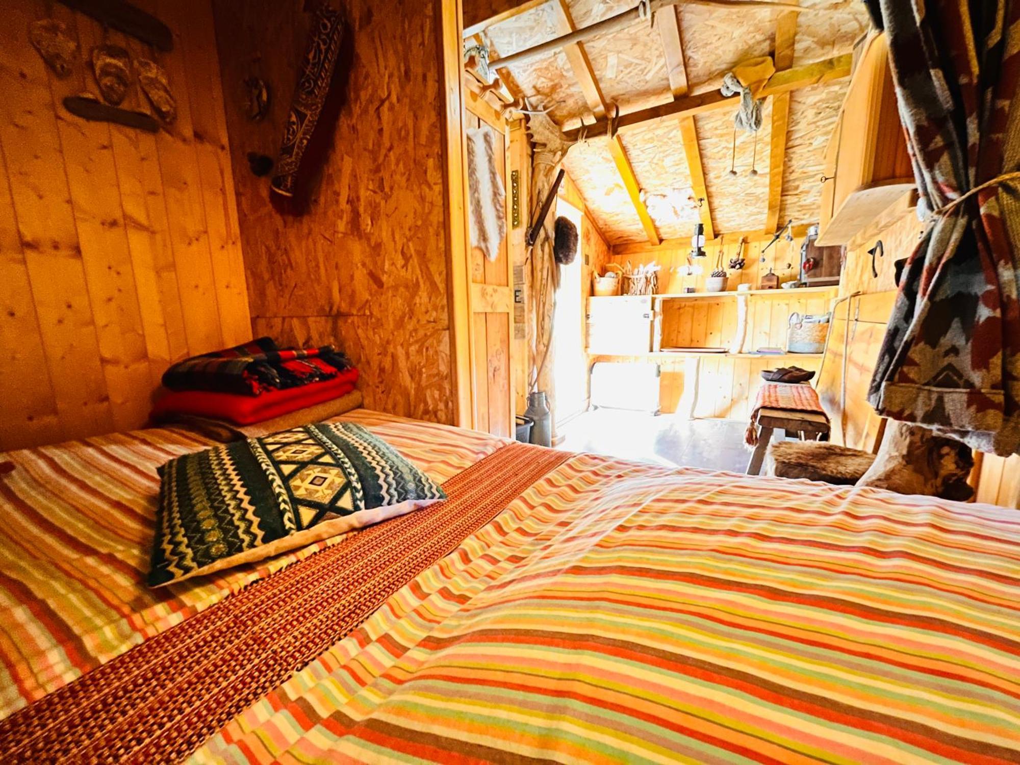 La Cabane Perchee Du Trappeur Écrainville Εξωτερικό φωτογραφία