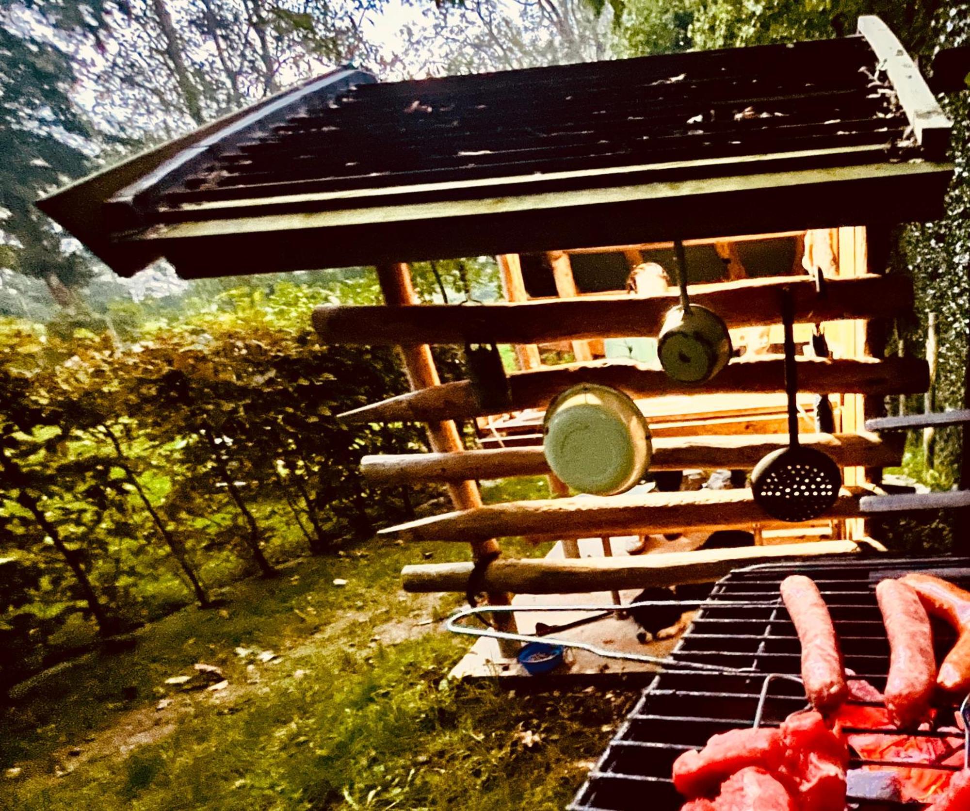 La Cabane Perchee Du Trappeur Écrainville Εξωτερικό φωτογραφία